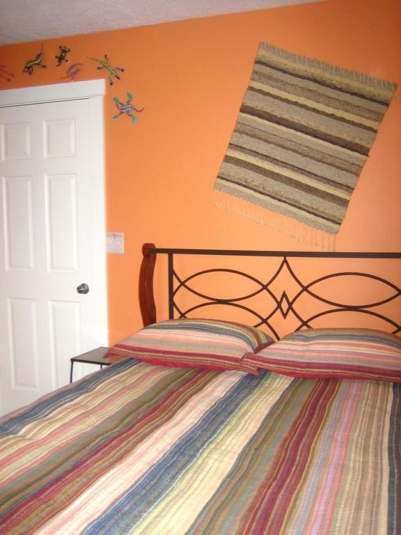 Harbert House Bed And Breakfast Room photo